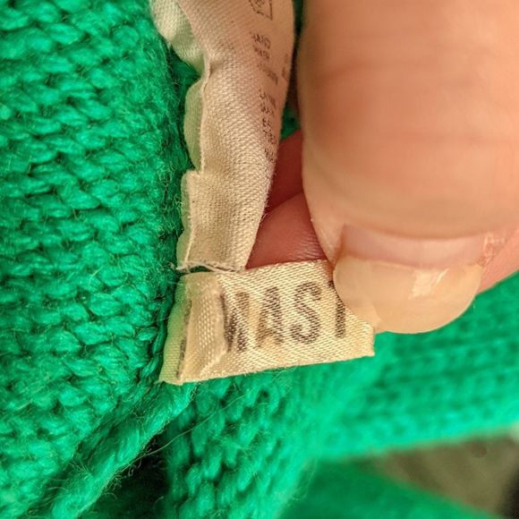 Vintage Esprit sweater - Picture 10 of 11